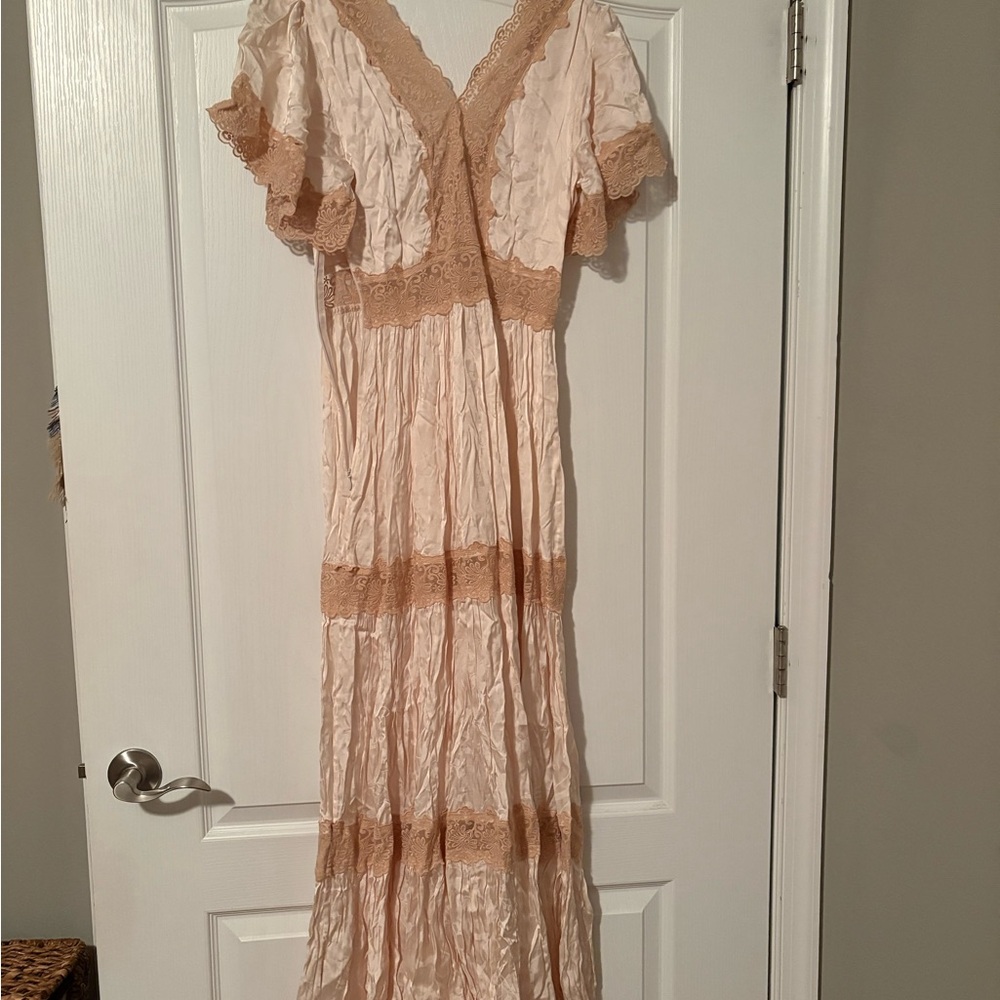 Spell Cream Maxi Dress with Beige Lace Trim - Picture 4 of 10